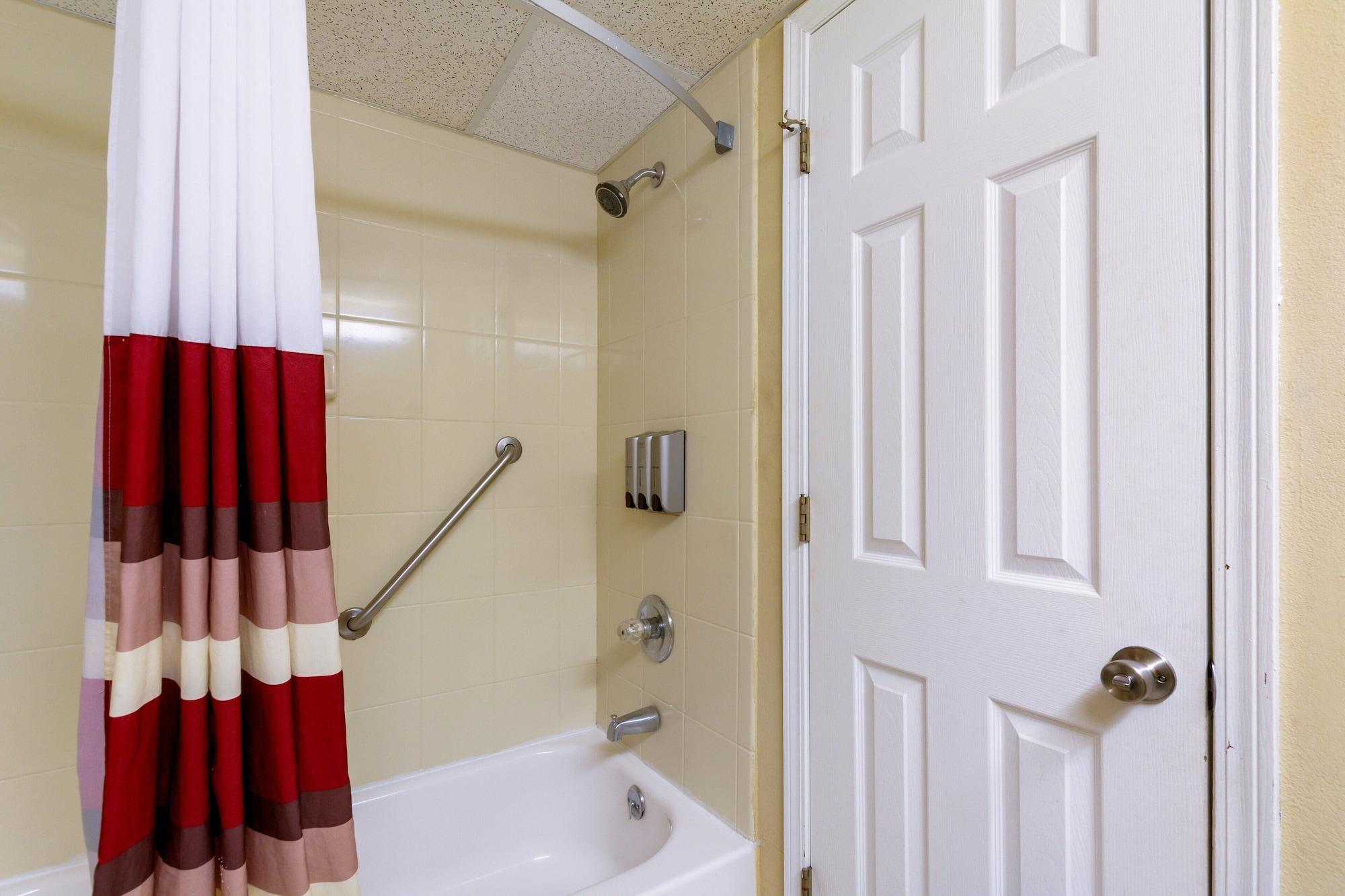 Red Roof Inn Венсен Экстерьер фото