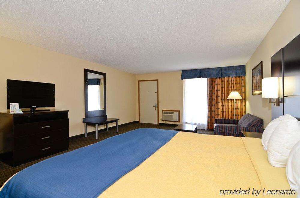 Red Roof Inn Венсен Номер фото