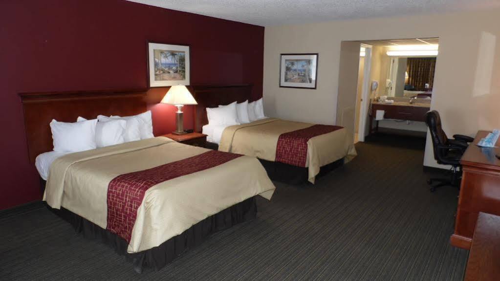 Red Roof Inn Венсен Экстерьер фото